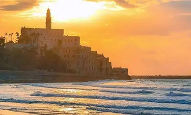 Vista do porto de Jaffa (Yafo), cidade histórica mencionada na Bíblia nos livros de Jonas e Atos dos Apóstolos Jaffa (Yafo), porto antigo de Tel Aviv ligado às histórias bíblicas de Jonas e dos Atos dos Apóstolos